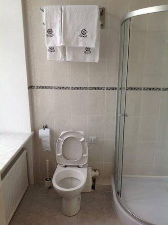 Отель White & Black Home