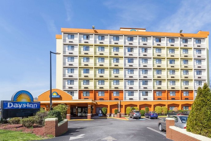 Days Inn by Wyndham Chester Philadelphia Airport