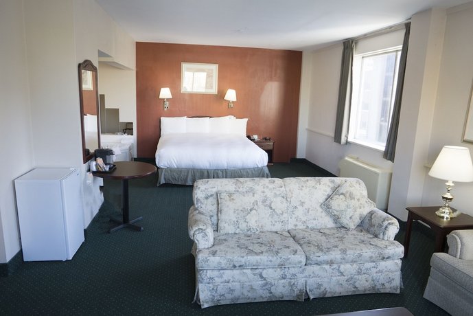 The Marlborough Hotel