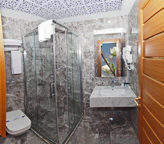 Grand Emir Hotel
