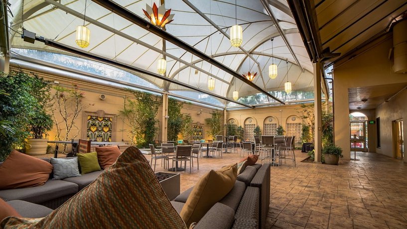 Hotel De Anza