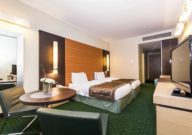 Mirage Hotel