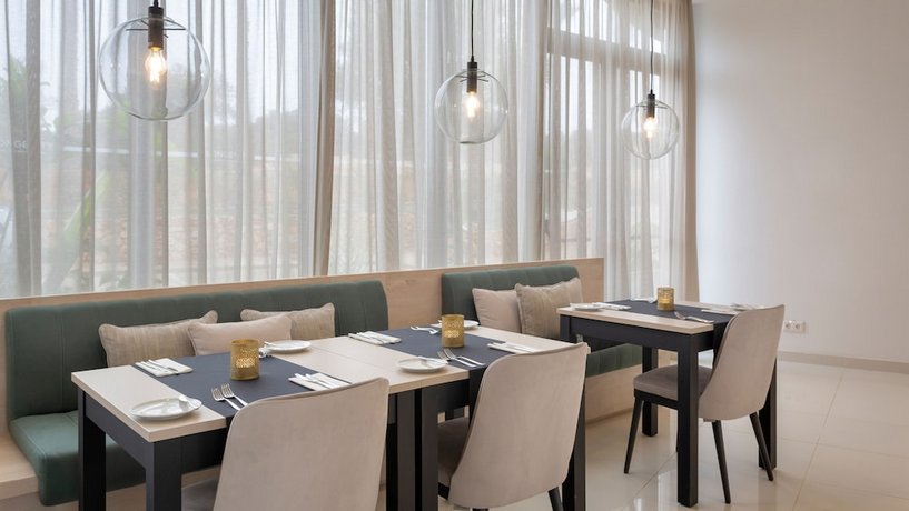 Longevity Health & Wellness Hotel