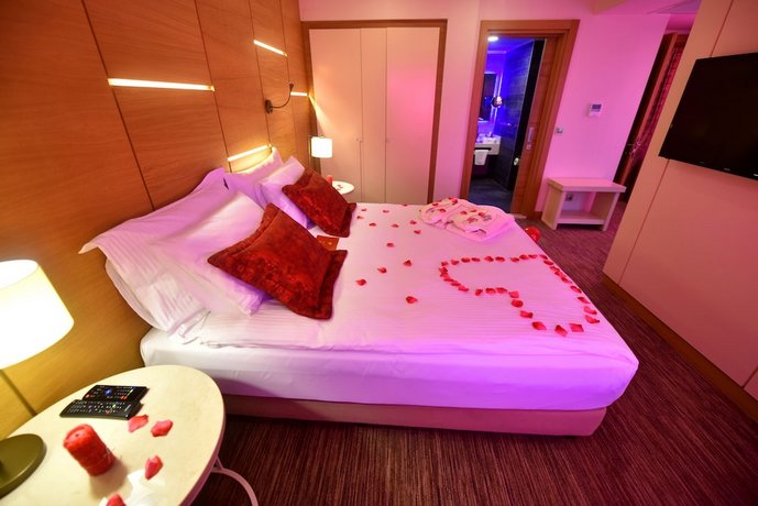 Kuhla Boutique Suite Hotel