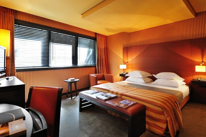 Hotel Square