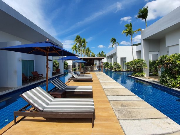 Kata Lucky Villa & Pool Access