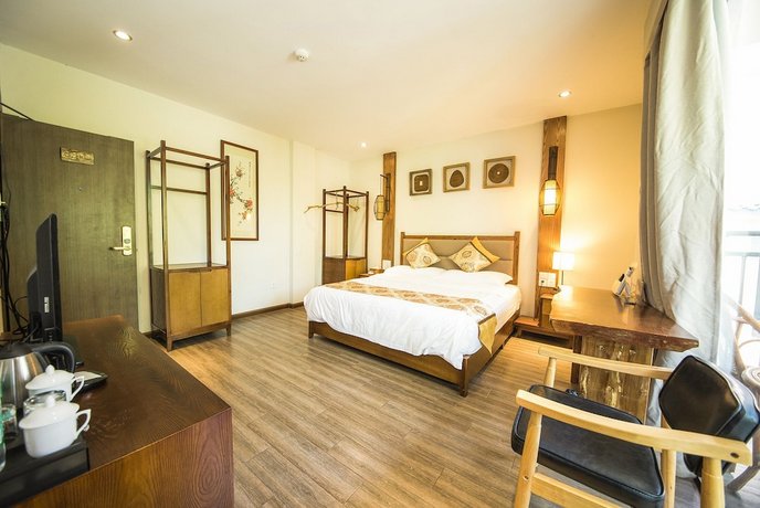 Dongfang Tianshe Resort