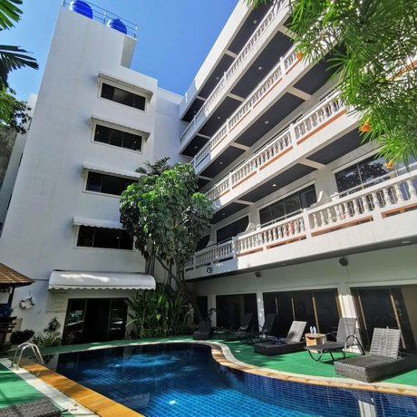 Happy Holiday Resort & Apartments Patong Beach