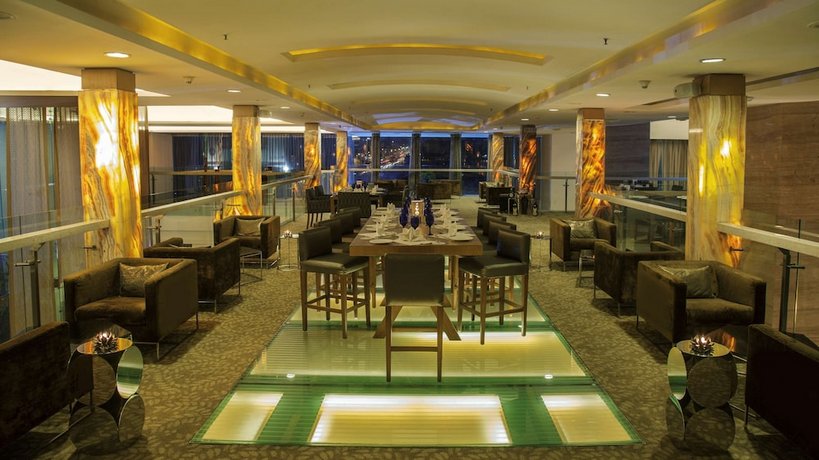 Radisson Blu Hotel Pune Kharadi