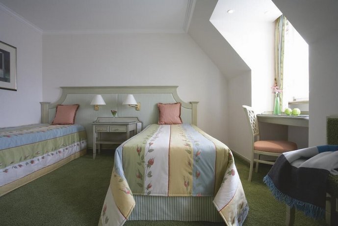 Romantik Berghotel Astenkrone