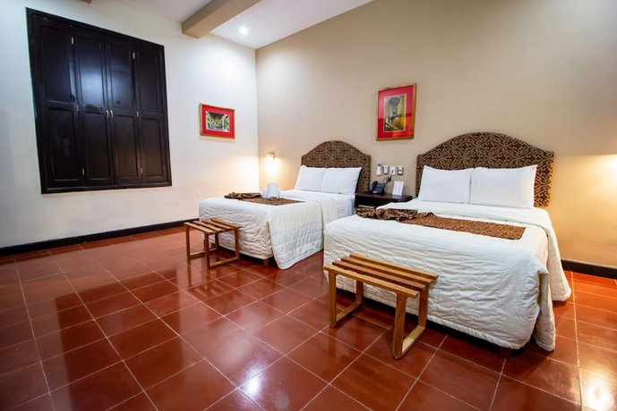 Hotel Merida Merida