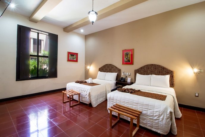 Hotel Merida Merida