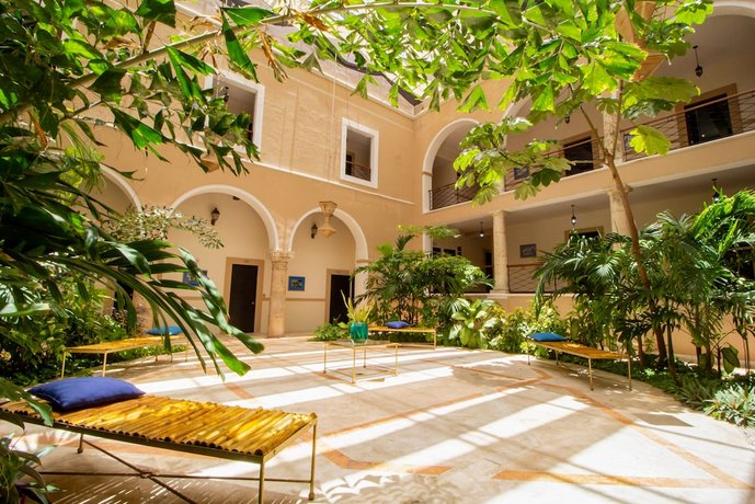 Hotel Merida Merida