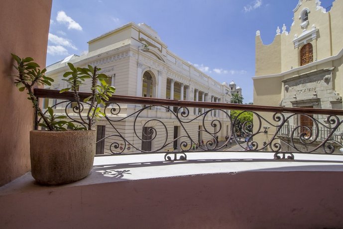Hotel Merida Merida