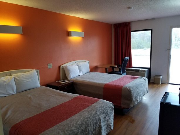 Motel 6 Memphis Northeast