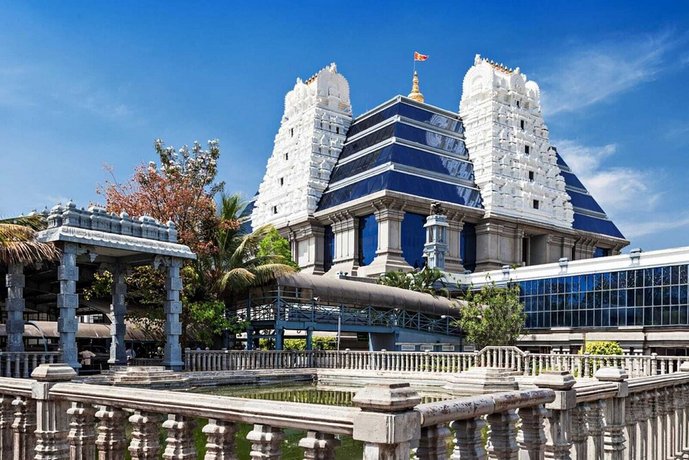OYO 10394 Hotel Geo