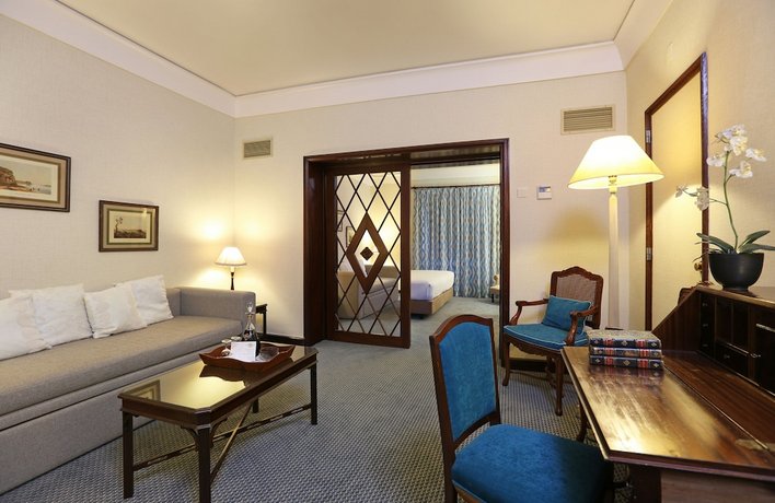 Hotel Lisboa Plaza - Lisbon Heritage Collection