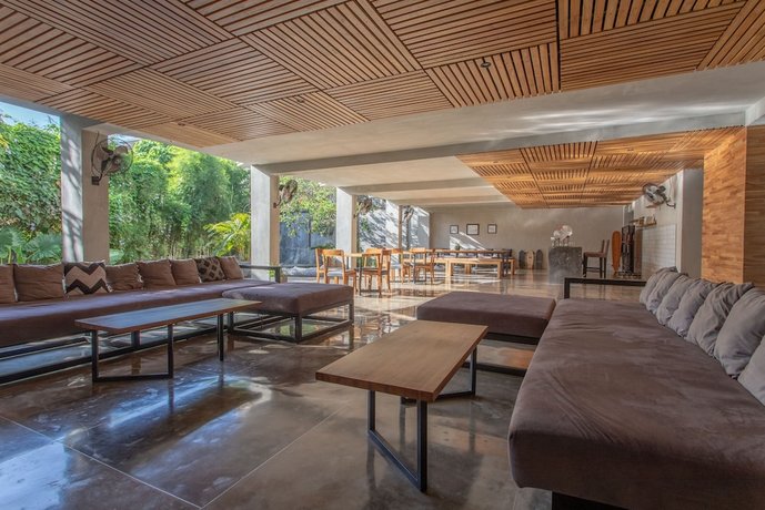 Surf Motel Canggu
