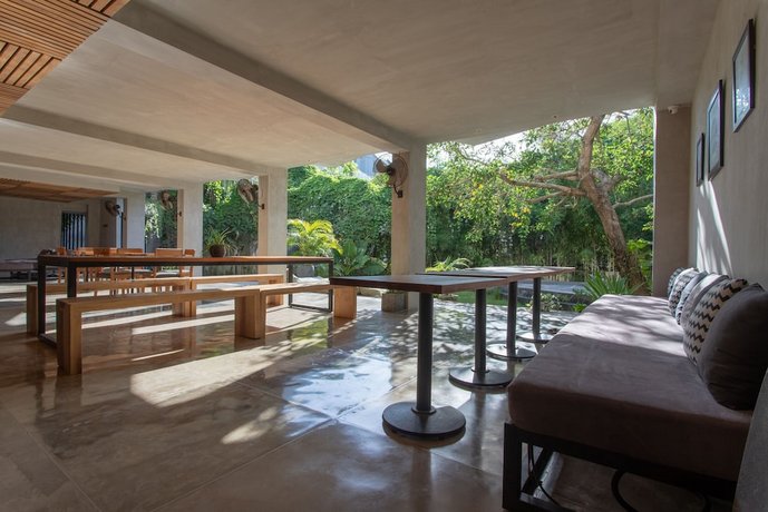 Surf Motel Canggu