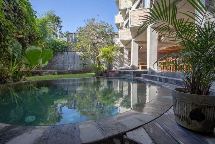 Surf Motel Canggu