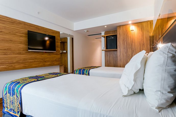 Arena Leme Hotel