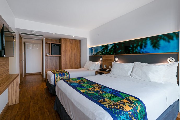 Arena Leme Hotel