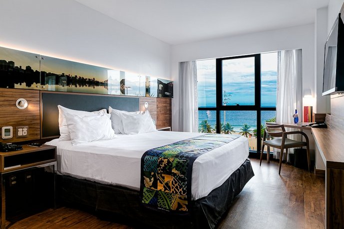 Arena Leme Hotel