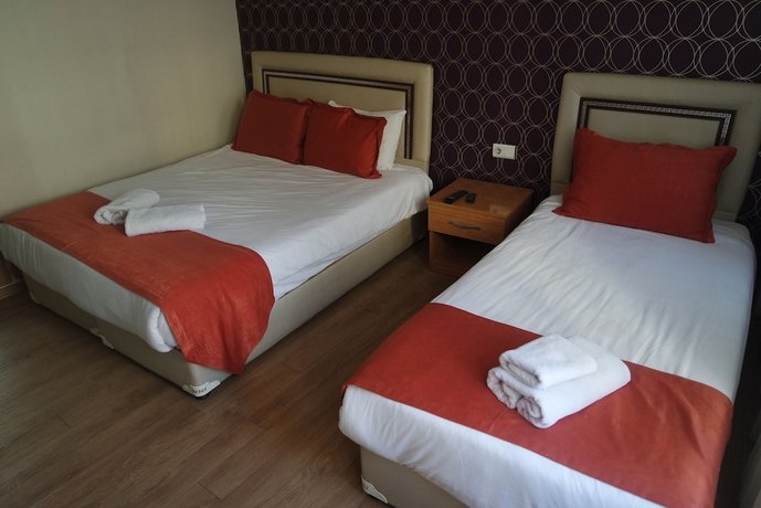 Reydel Hotel