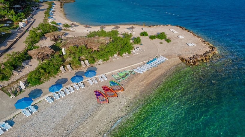 Waterman Svpetrvs Resort