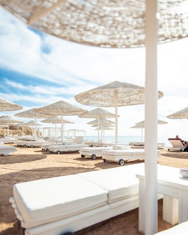 Domina Aquamarine Hotel & Resort