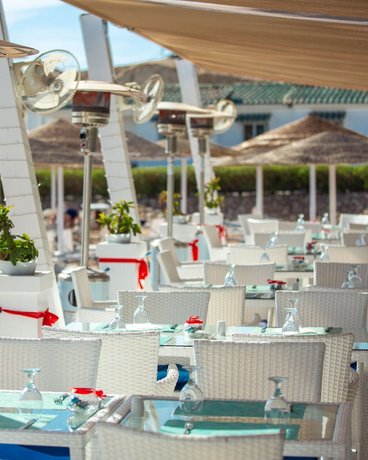 Domina Aquamarine Hotel & Resort