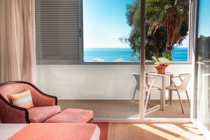 Pestana Promenade Ocean Resort Hotel