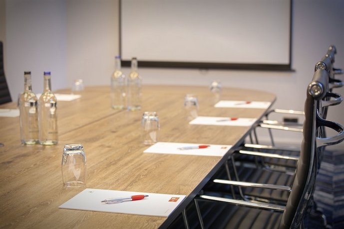 Leonardo Hotel London Heathrow Airport