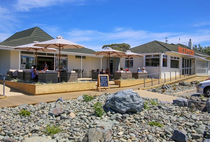 Tahuna Beach Kiwi Holiday Park and Motel 