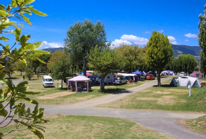 Tahuna Beach Kiwi Holiday Park and Motel 