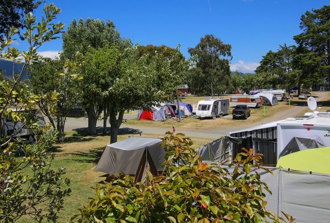 Tahuna Beach Kiwi Holiday Park and Motel 