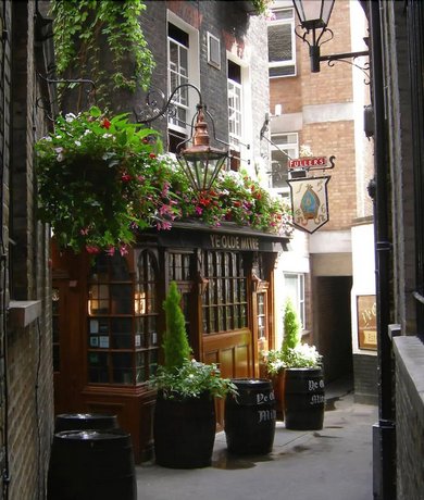 Bakers Row