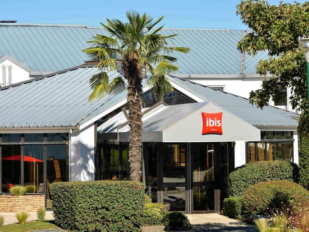 ibis Angouleme Nord Angouleme - Brie - Champniers Airport France thumbnail