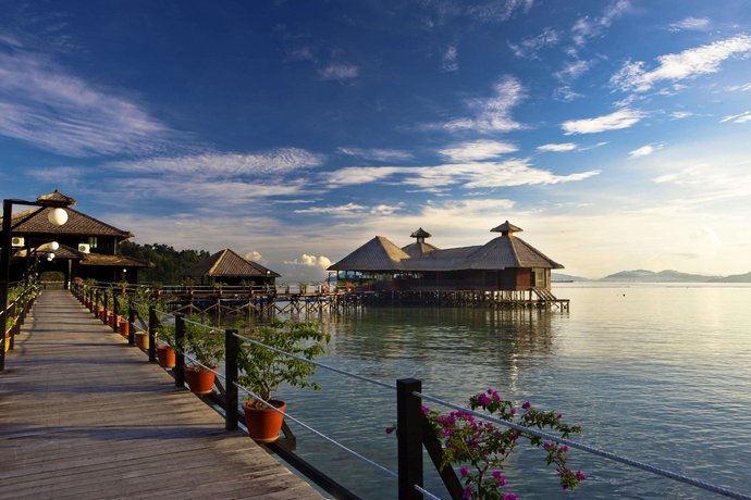 Gayana Marine Resort 제셀톤 포인트 페리 터미널 Malaysia thumbnail