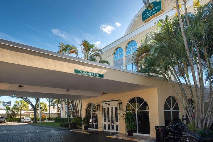 La Quinta Inn & Suites Deerfield Beach I-95