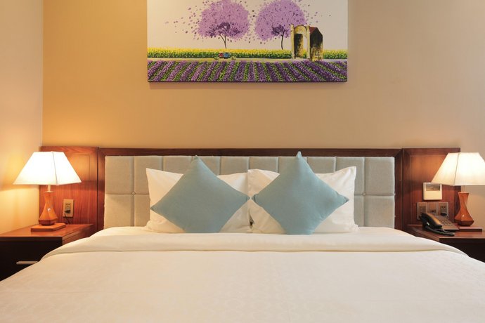 Adamo Hotel