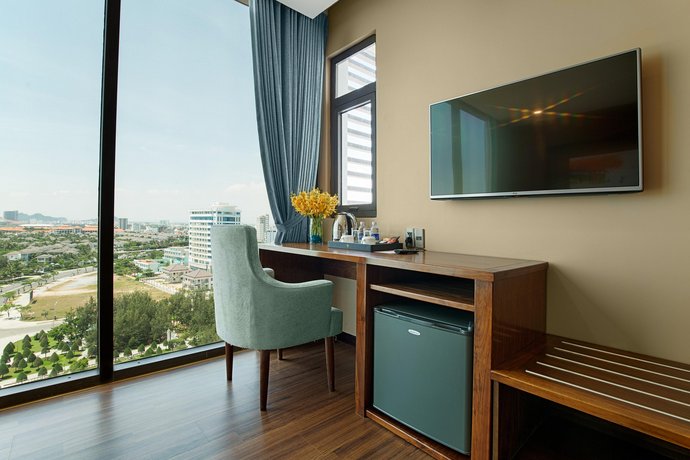 Adamo Hotel