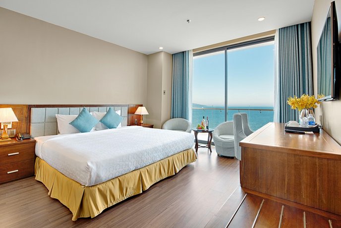 Adamo Hotel