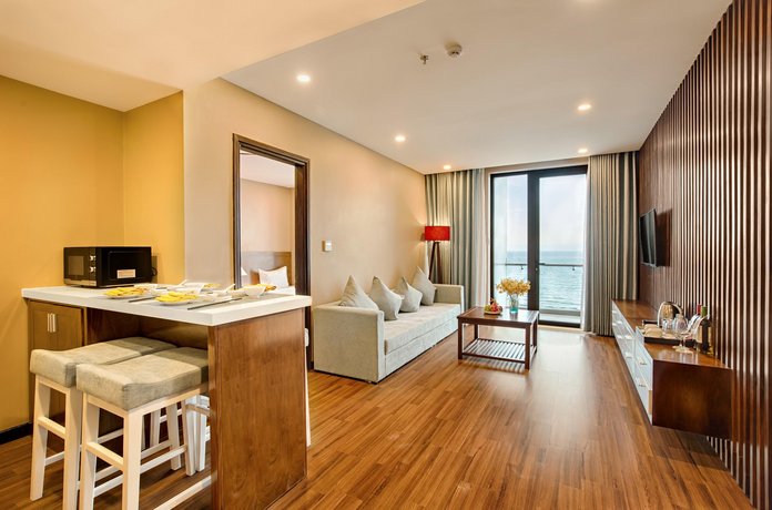Adamo Hotel