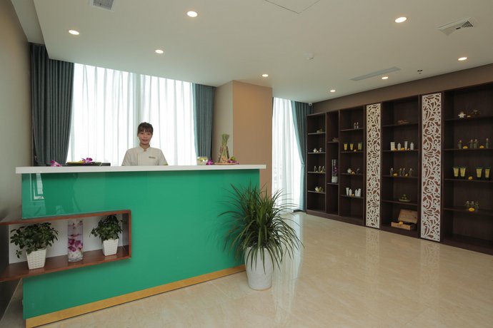 Adamo Hotel