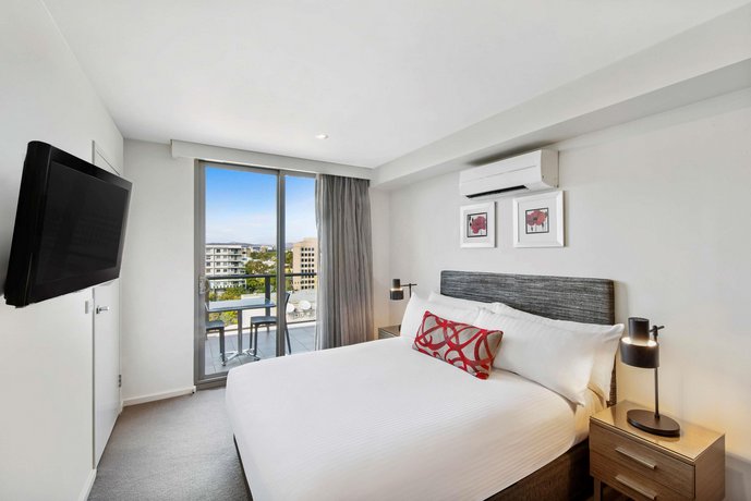 Adina Serviced Apartments Canberra Dickson