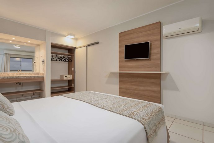 Wyndham Olimpia Royal Hotels