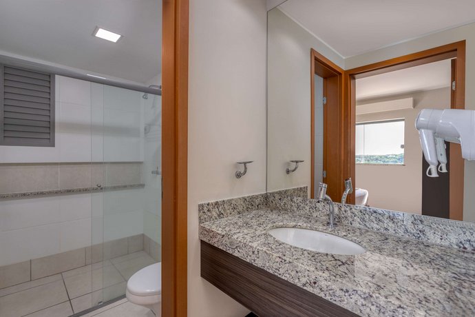 Wyndham Olimpia Royal Hotels