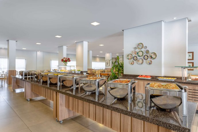 Wyndham Olimpia Royal Hotels