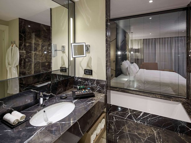 Pullman Istanbul Hotel & Convention Center